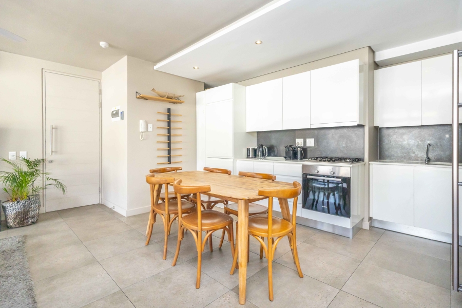 2 Bedroom Property for Sale in Gardens Western Cape